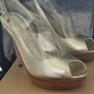 Cole Haan Slingback Heel Open Toe Gold Wood Heel